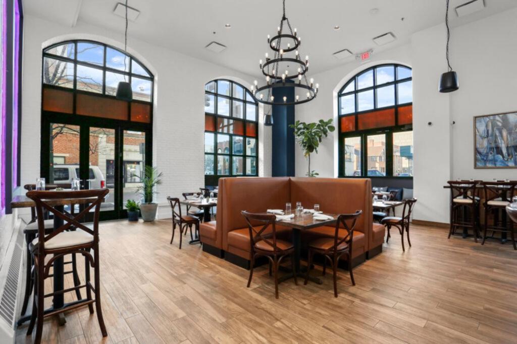 Courtyard By Marriott Stamford Downtown Hotell Eksteriør bilde