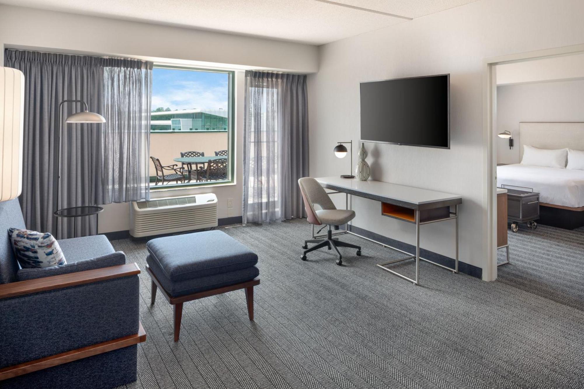 Courtyard By Marriott Stamford Downtown Hotell Eksteriør bilde