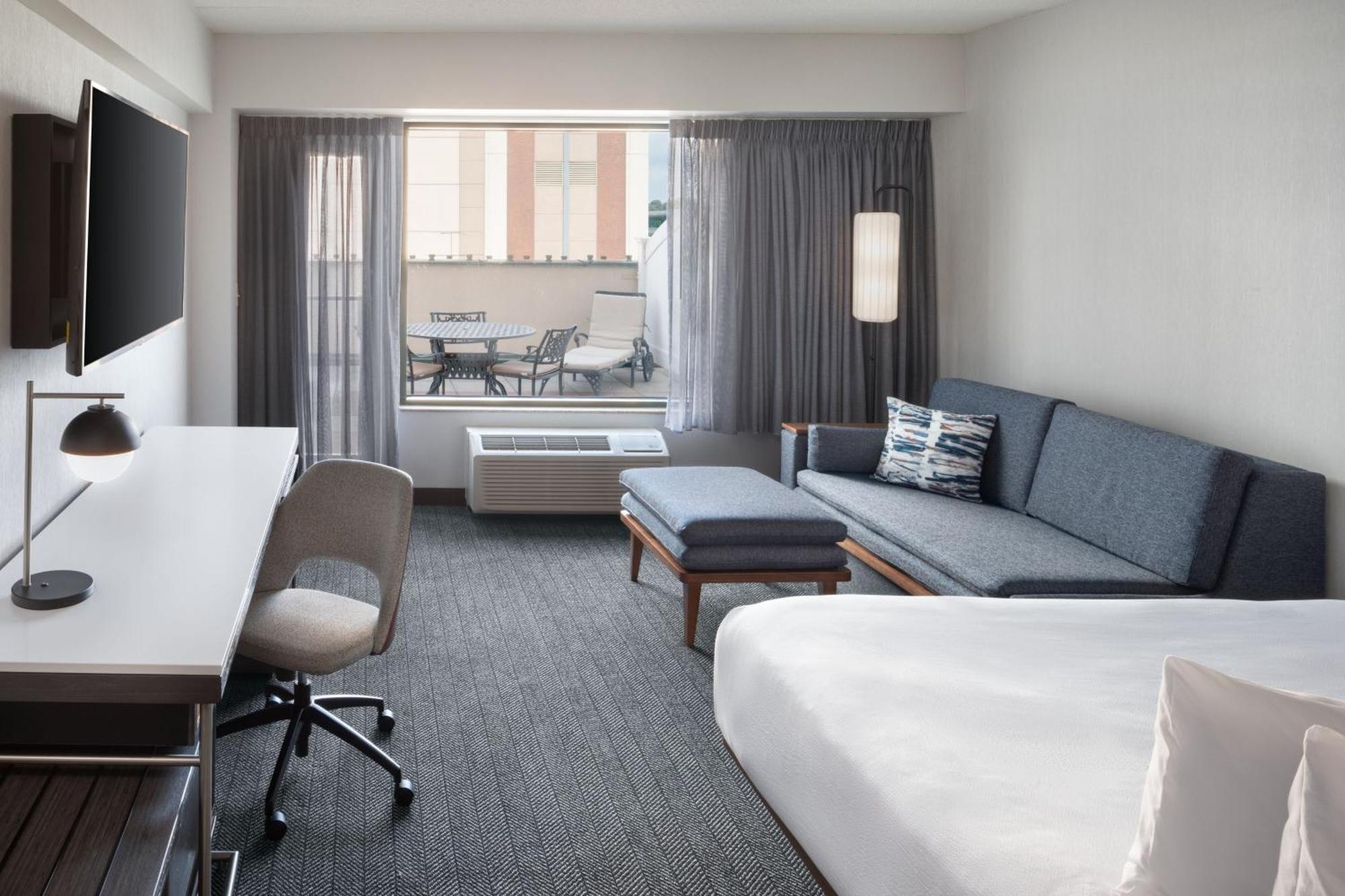 Courtyard By Marriott Stamford Downtown Hotell Eksteriør bilde