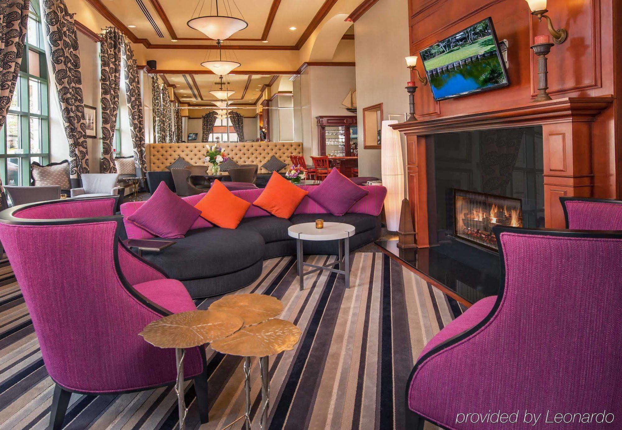 Courtyard By Marriott Stamford Downtown Hotell Eksteriør bilde
