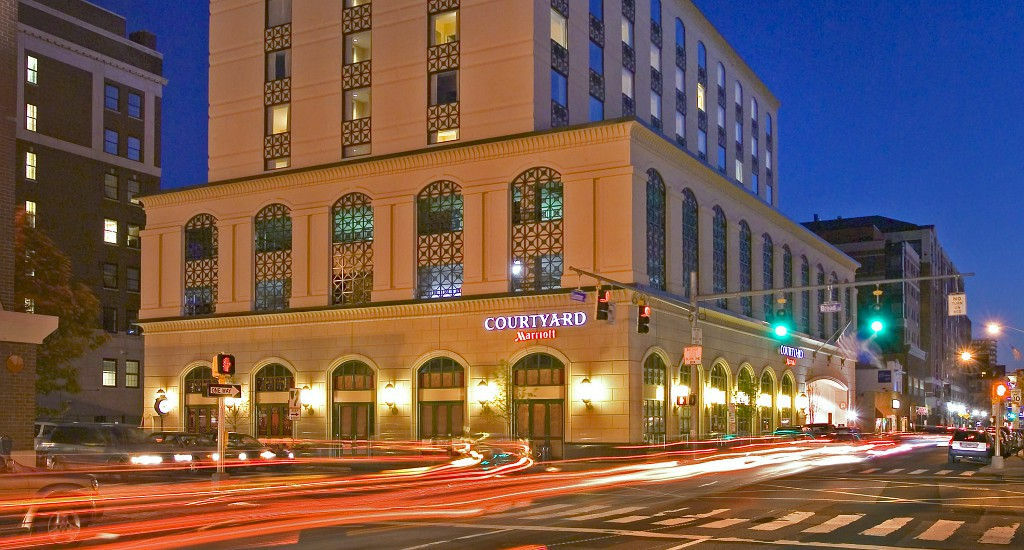 Courtyard By Marriott Stamford Downtown Hotell Eksteriør bilde